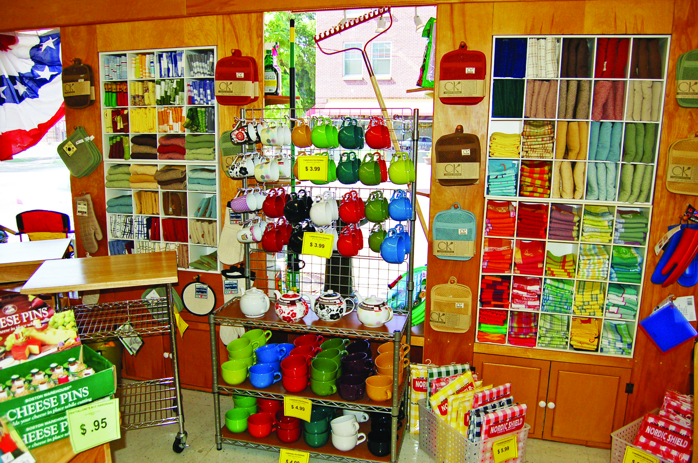 Endless Possibilities in Housewares Hardware Retailing