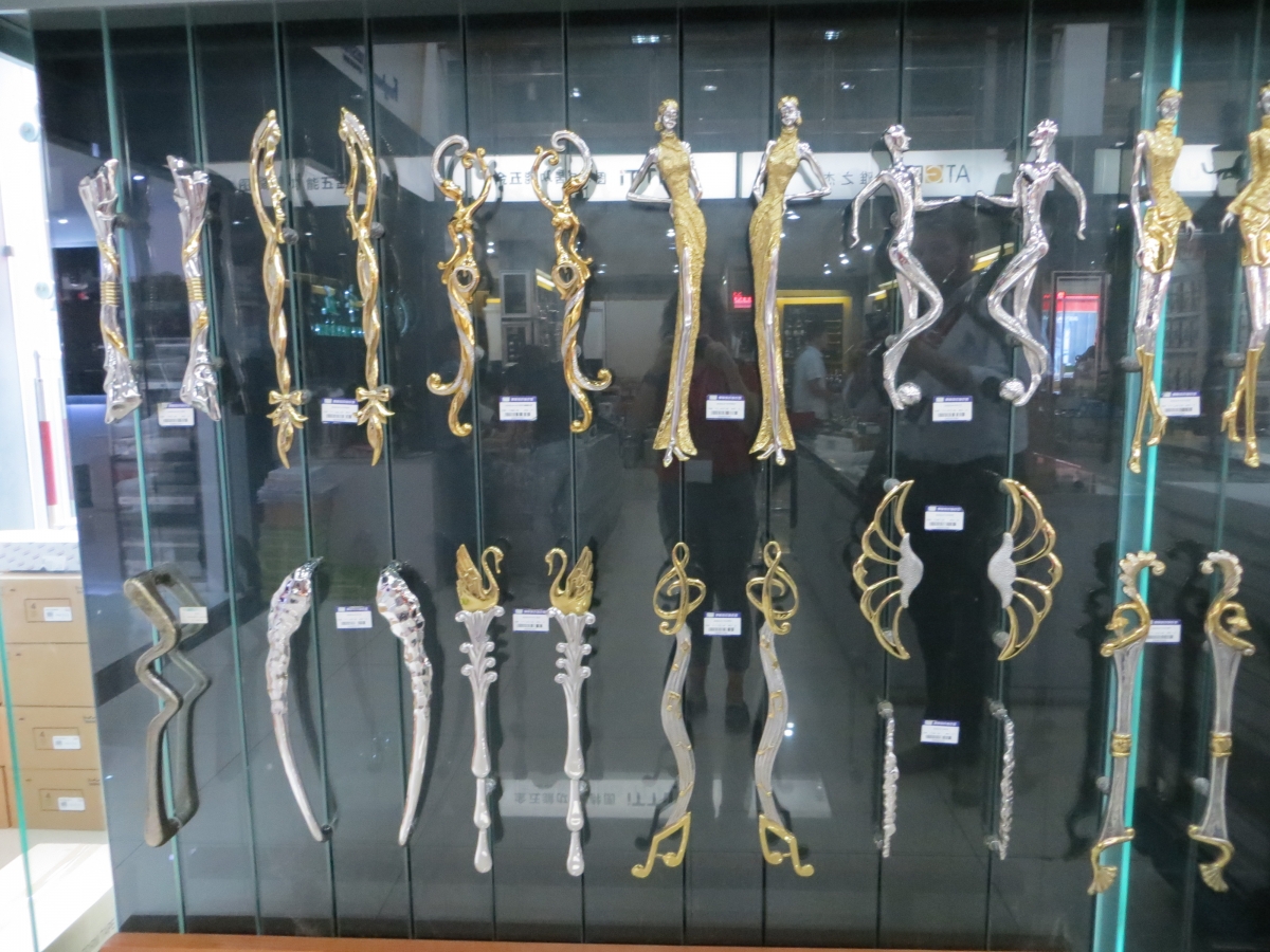 Behind the Scenes at Chinese Hardware Stores Hardware Retailing