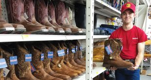 Family Farm Stores in Dumas, Texas